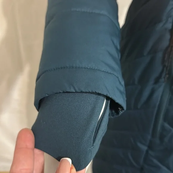 Columbia Women's Black Quilted Jacket - Picture 7 of 14